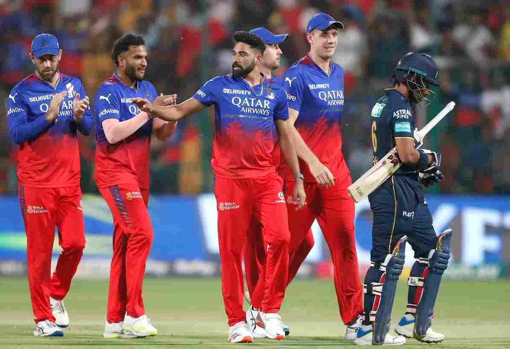 IPL 2024, RCB vs GT_ Mohammed Siraj took 2-29 against Gujarat Titans; RCB beat GT _ Walking Wicket (Images_ ©BCCI_IPLT20)