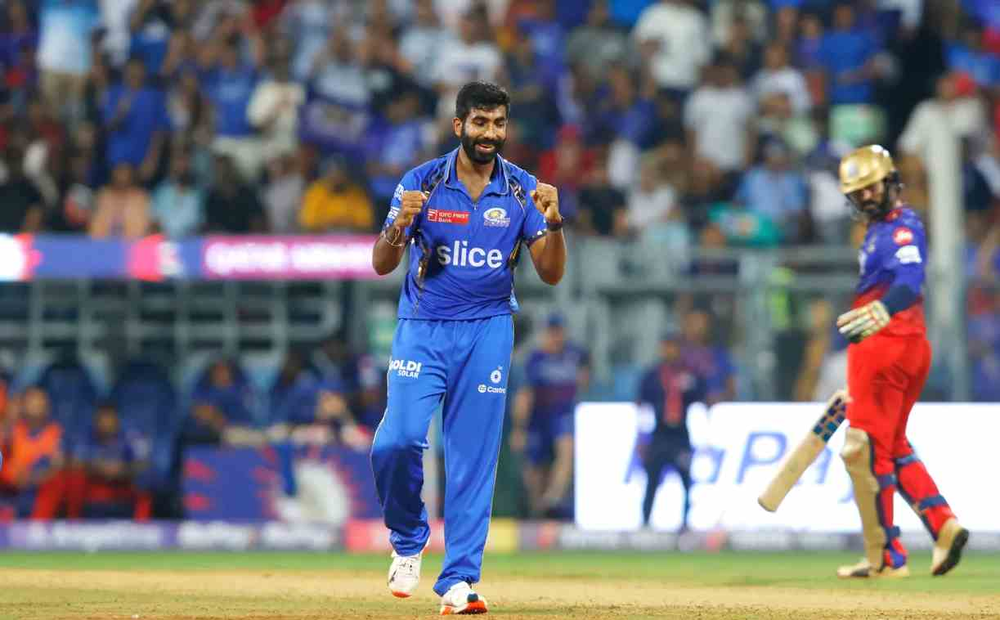 IPL 2024, MI vs RCB: Jasprit Bumrah took 5-21 against RCB; MI beat RCB | Walking Wicket (Images: ©BCCI/IPLT20)