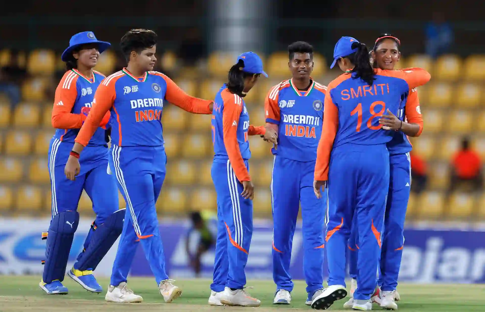 India Women beat Pakistan in Asia Cup T20Is 2024 | Walking Wicket (Source_ ©BCCIWomen_Twitter)