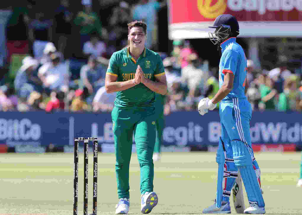 South Africa vs India, 2nd ODI_ Nandre Burger took 3-30 against India; SA beat India _ Walking Wicket (Photo_ ©ProteasMenCSA_Twitter)