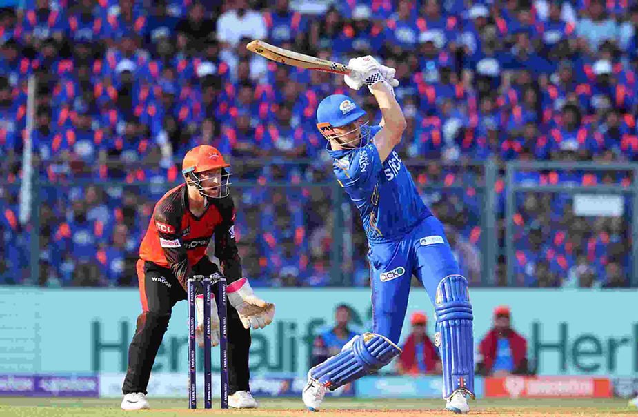 IPL 2023, MI vs SRH, Top Performances_ Cameron Green struck maiden IPL century (100 off 47); MI beat SRH  _ Walking wicket (Images_ ©IPL_Twitter)