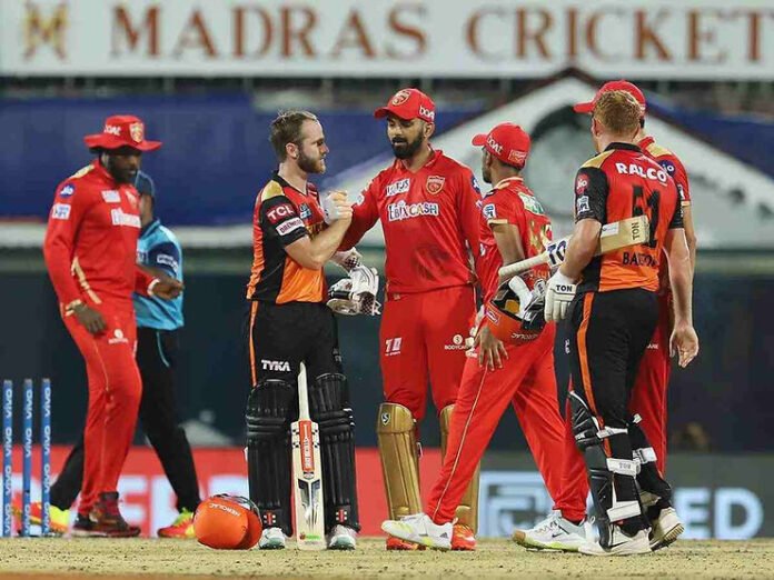 Battle of survival between teams from bottom of the points table. (©BCCI/IPL)