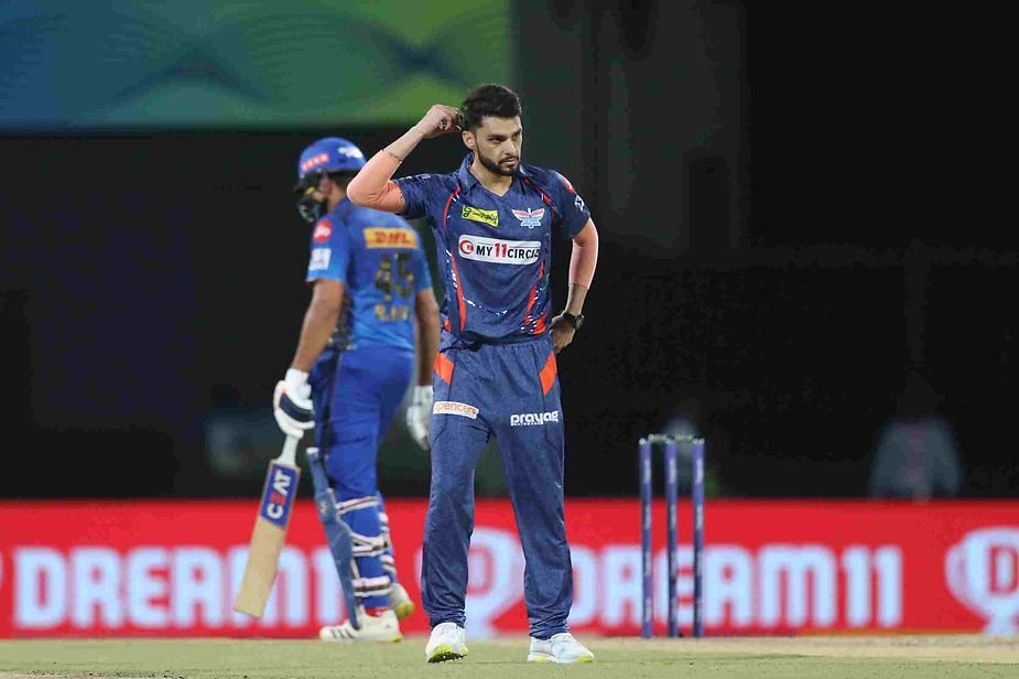 IPL 2023, MI vs LSG, Eliminator, Top Performances_ Naveen-ul-Haq's 4-38 goes in vain as MI beat LSG _ Walking wicket (Images_ ©IPL_Twitter)