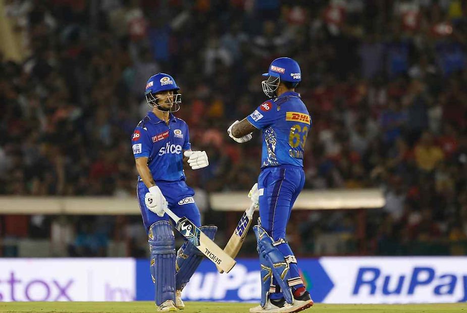 IPL 2023, PBKS vs MI: Ishan Kishan-Suryakumar Yadav added 116-run for 3rd wicket against Punjab; MI beat Punjab _ Walking wicket (Images_ ©IPL_Twitter)