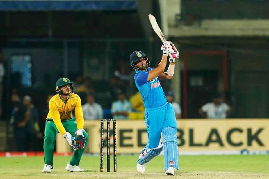 India tour of west Indies 2023_ Deepak Chahar is handy with the bat lower down the order _ Walking wicket (Images_ ©BCCI_Twitter)