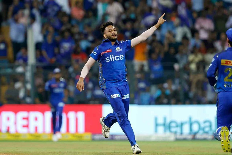 IPL 2023, MI vs GT, Top Performances: Akash Madhwal took 3-31 against GT at Wankhede | Walking wicket (Images_ ©IPL_Twitter)