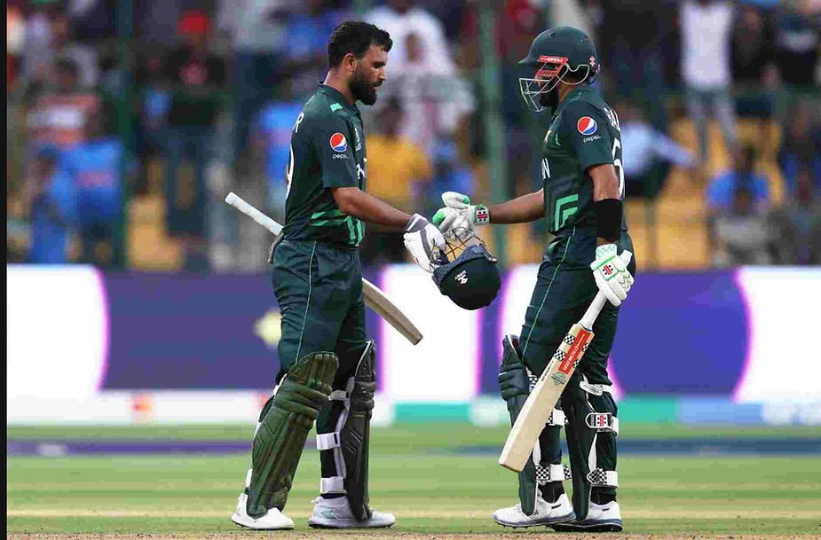 CWC 2023, New Zealand vs Pakistan_ Babar Azam-Fakhar Zaman added unbeaten 194-run for 2nd wicket for Pakistan _ Walking Wicket (Images_ ©TherealPCB_Twitter)