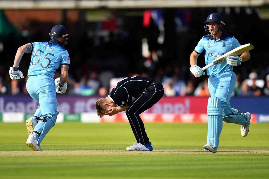 England vs New Zealand, 2019 World Cup final | Walking Wicket (Images: ©ICC/Twitter)