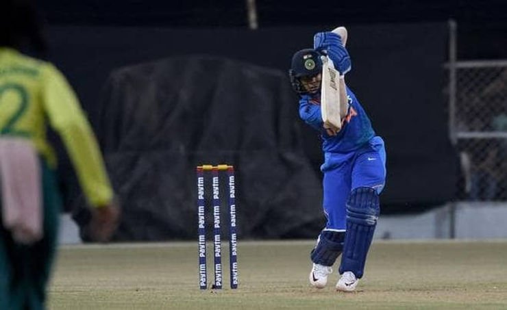 Jemimah Rodrigues scored 33 runs of 22 balls in 4th T20I at Surat. Indian Women cricket team vs South Africa
