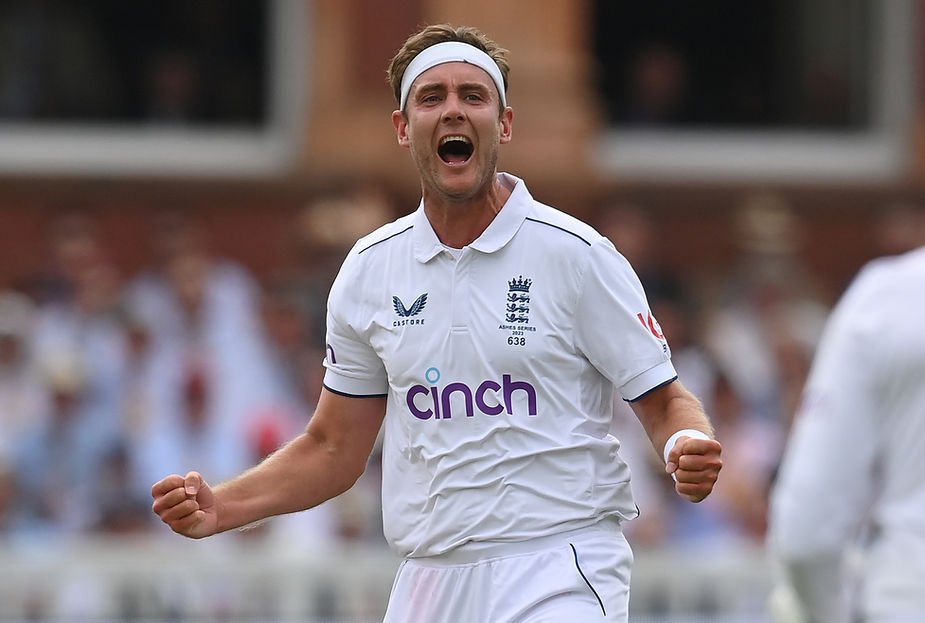 Stuart Broad completes 600 wickets in Test Cricket for England | Walking wicket (Images_ ©ICC/Twitter)