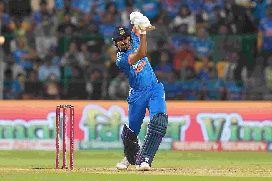 India vs Australia, 5th T20I_ Shreyas Iyer scored 53 against Australia _ Walking Wicket (Photo_ ©BCCI_Twitter)