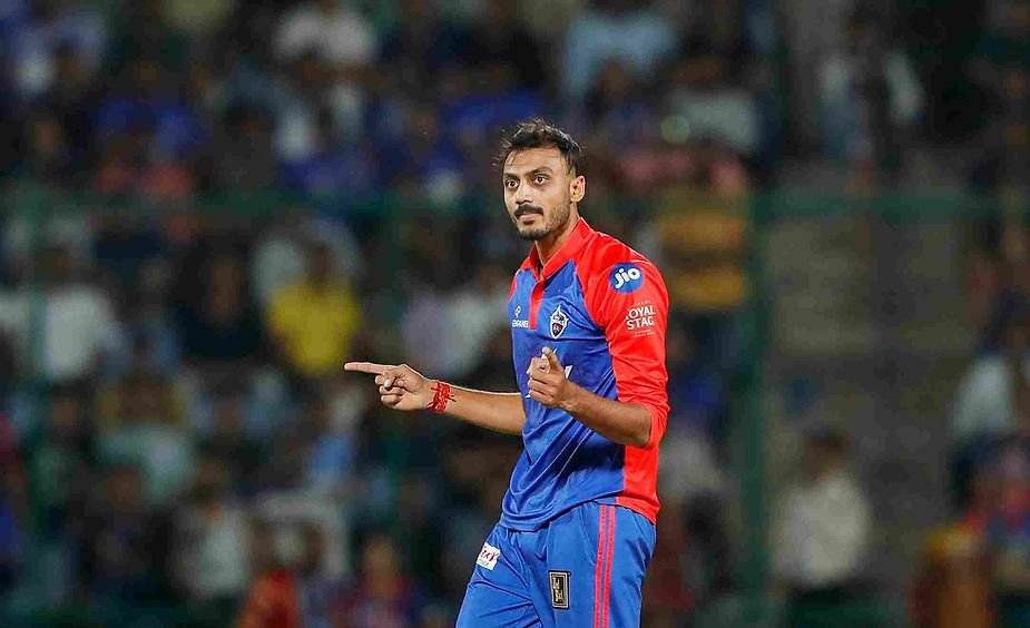 IPL 2023, DC vs KKR, Top Performances: Axar Patel's all-round show helped Delhi Capitals beat KKR; DC beat KKR _ Walking Wicket (Images_ ©IPL_Twitter)