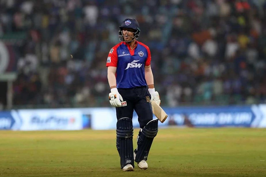 IPL 2023: David Warner averages 52.66, but his strike rate of 117.04 is a big worry for Delhi Capitals.    _ Walking wicket (Images_ ©IPL_Twitter)