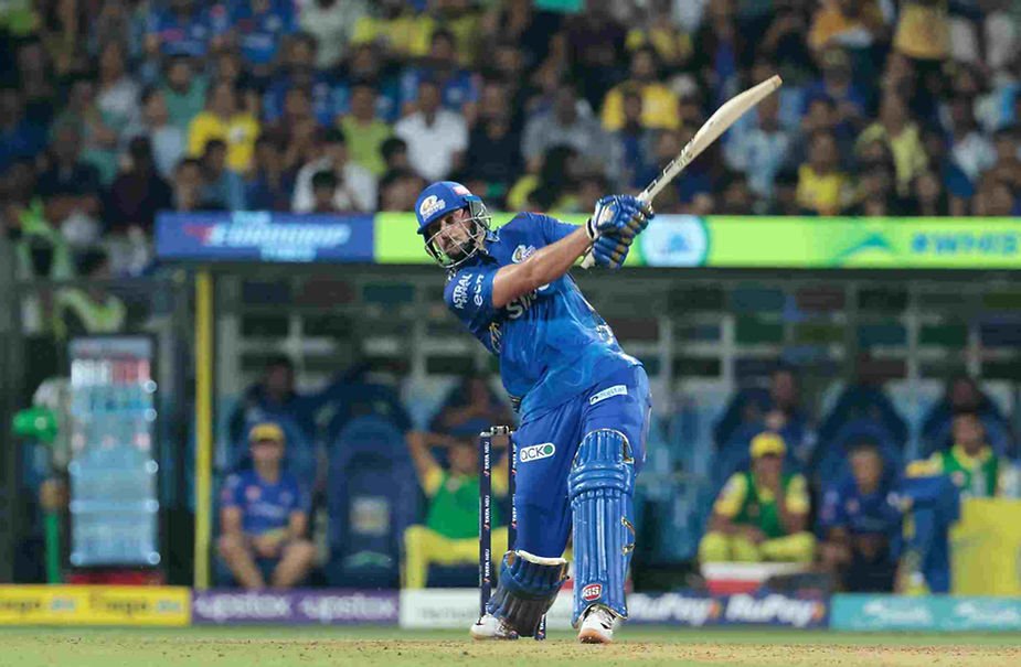 IPL 2023, MI vs CSK, Top Performances_ Tim David scored 22-ball 31 for Mumbai Indians; CSK beat MI _ Walking wicket (Images_ ©IPL_Twitter)