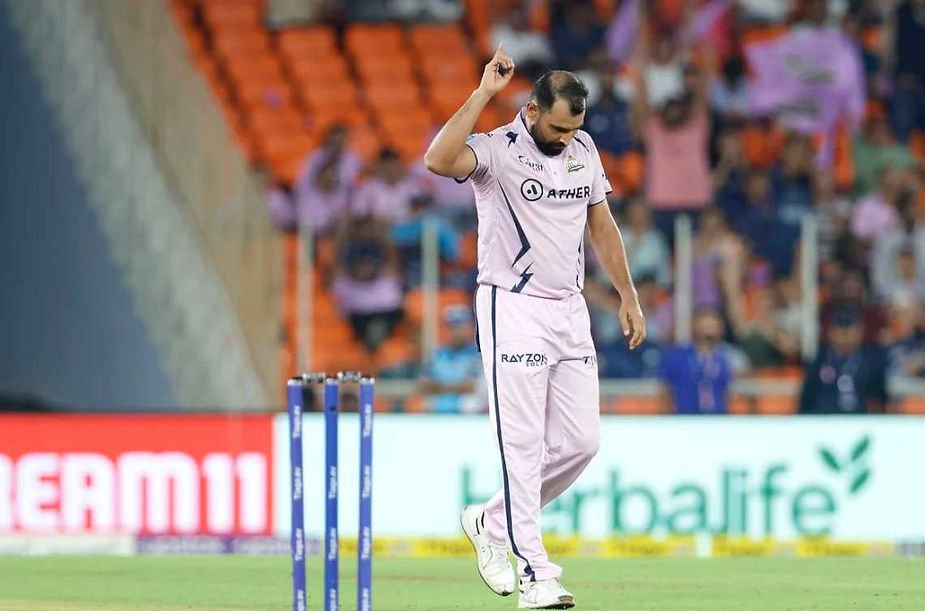 IPL 2023, GT vs SRH, Top Performances_ Bhuvneshwar Kumar took 5-30 against Gujarat; GT beat SRH _ Walking wicket (Images_ ©IPL_Twitter)