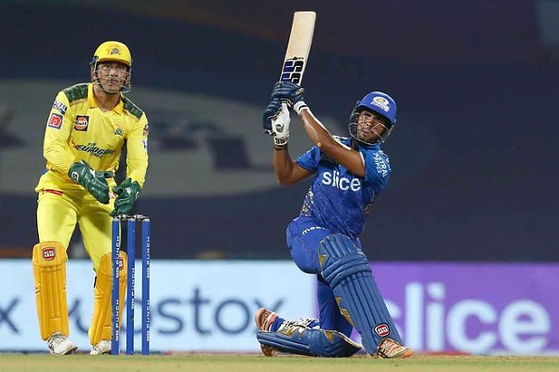 Tilak Varma holds the record of maximum runs (397 runs) under 20 years age in a single season of IPL | Walking Wicket (Images ©BCCI/IPL)
