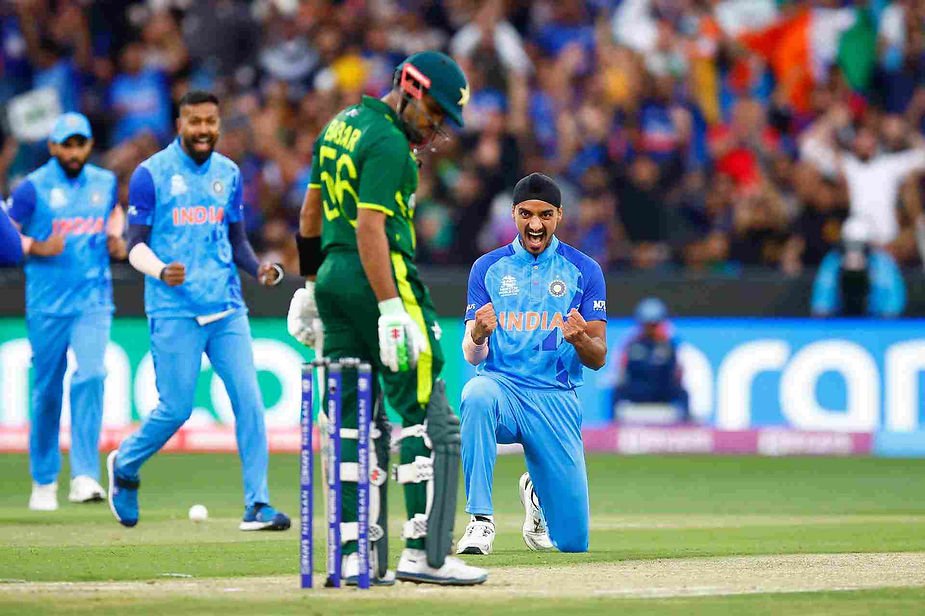 ICC Men's T20 World Cup 2022, Group 2, India v Pakistan_ Arshdeep Singh took 3-32 against Pakistan in t20 World Cup _ Walking Wicket (Photo_ ©ICC_Getty)