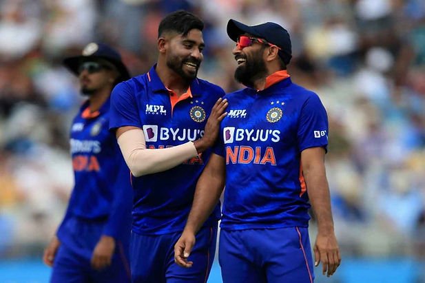 Mohammed Siraj is called up as Jasprit Bumrah's replacement for rest of the T20I against South Africa | Walking Wicket (Photo: ©AFP/Getty Images)