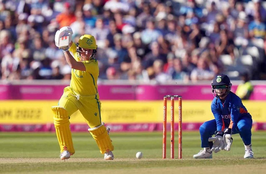 CWG 2022, Gold Medal match, AUS-W vs IND-W_ Beth Mooney scores fifty (61) against India Women at CWG 2022 Gold medal match _ Walking Wicket (Source_ ©Getty Images)