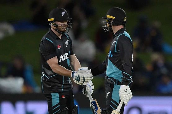 New Zealand vs India, 3rd T20I, Top Performances_  Devon Conway, Glenn Phillips put 86-run stand for 3rd wicket _ Walking Wicket (Source_ ©Getty Images)