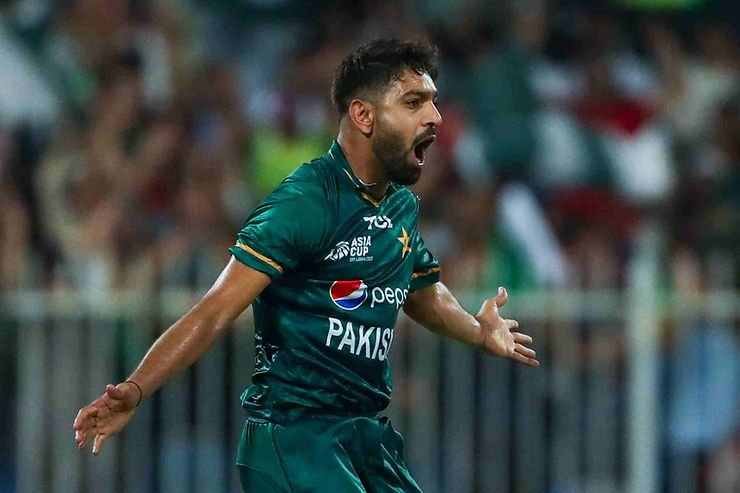 Asia Cup 2022, Super 4, Pakistan vs Sri Lanka_ Haris Rauf takes 2-19 against Sri Lanka while defending 122 in Super 4 final game _ Walking Wicket  (Photo_ ©PCB_Twitter)