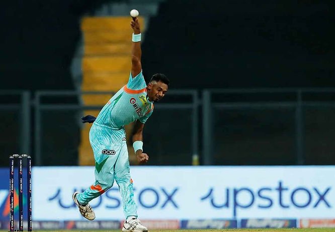 IPL 2022, MI vs LSG, Top Performances_ Dushmantha Chameera bowls superb spell 0_14 against Mumbai, LSG move to 4th place in table _ Walking Wicket (Images ©BCCI_IPL)