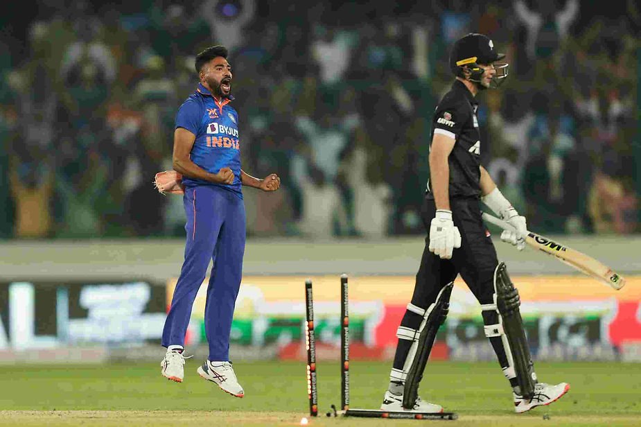 India vs New Zealand, 1st ODI, Top Performances_ Mohammed Siraj took 4-46 against New Zealand in first ODI _ Walking Wicket (Image_ ©BCCI_Twitter)