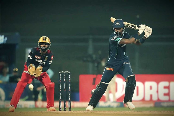 IPL 2022, RCB vs GT, Top Performances_ Hardik Pandya's 67_ goes waste as RCB beat GT and move to 4th _ Walking Wicket (Images ©BCCI_IPL)