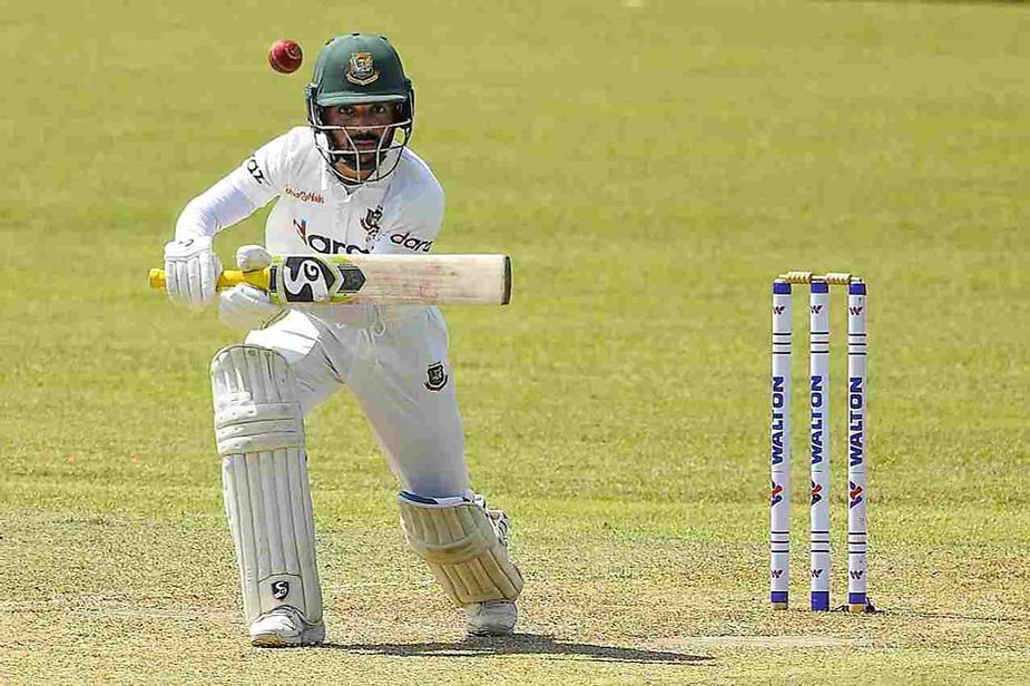 Bangladesh vs India, 2nd Test, Day 1, Top Performances_ Mominul Haque scored 84 runs on Day 1 for Bangladesh _ Walking Wicket (Source_ ©AFG_Getty Images)