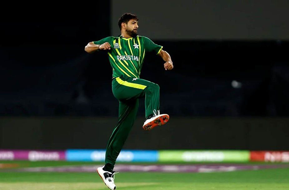 ICC Men's T20 World Cup 2022, Group 2, India v Pakistan_ Haris Rauf took 2-36 against India but kept Pakistan in game till final over; India beat Pakistan _ Walking Wicket (Photo_ ©Getty Images)