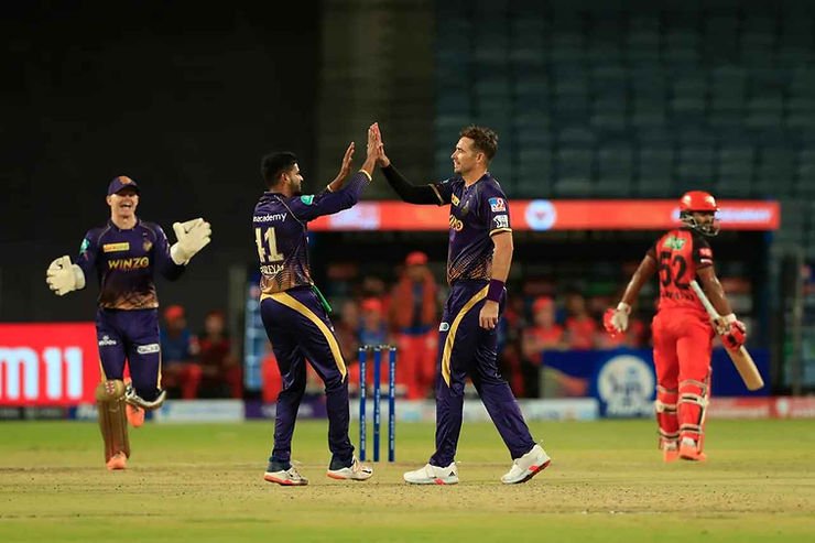 IPL 2022, SRH vs KKR, Top Performances_ Tim Southee takes 2-23 against SRH and helps KKR beat SRH _ Walking Wicket (Images ©BCCI_IPL)