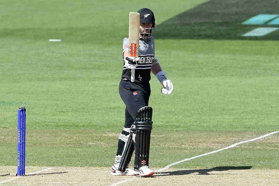 ICC Men's T20 World Cup 2022, Super 12, Group 1, New Zealand vs Ireland_ Kane Williamson raise bat as he scores fifty against Ireland at Adelaide _ Walking Wicket (Photo_ ©ICC_Getty Images)