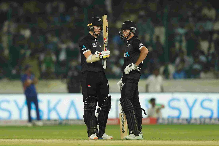 India vs New Zealand, 1st ODI, Top Performances_ Michael Bracewell, Mitchell Santner added 162 runs for 7th wicket for New Zealand _ Walking Wicket (Image_ ©BCCI_Twitter)
