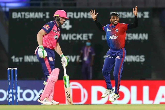 IPL 2022, DC vs RR, Top Performances_ Chetan Sakariya's 2-23 helps Delhi Capitals restrict Rajasthan for 160_6 _ Walking Wicket (Images ©BCCI_IPL)