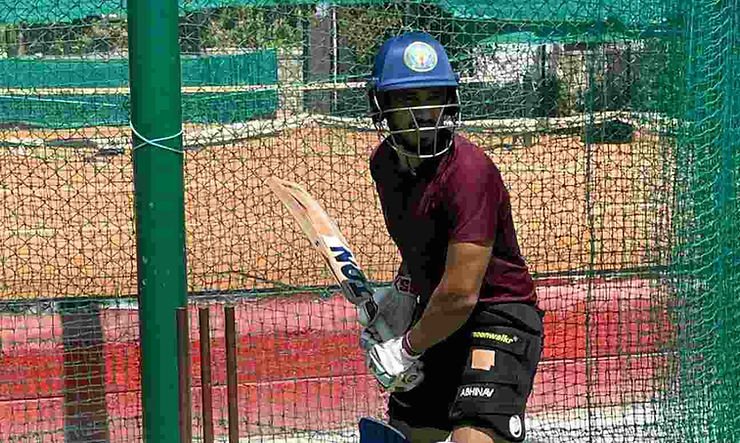 IPL 2022 Auction: The story behind the lesser-known players Yash Dayal and Abhinav Manohar Sadarangani who became crorepati after auction. (©Cricinfo/Abhinav Manohar)
