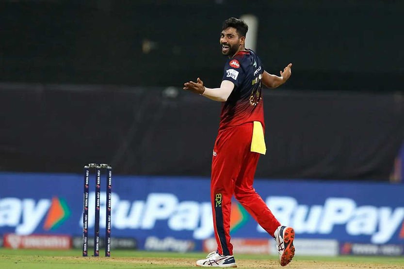 IPL 2022, DC vs RCB, Top Performances_ Mohammed Siraj's takes 2-31 against Delhi Capitals, RCB move to 3rd spot in points table _ Walking Wicket (Images ©BCCI_IPL)