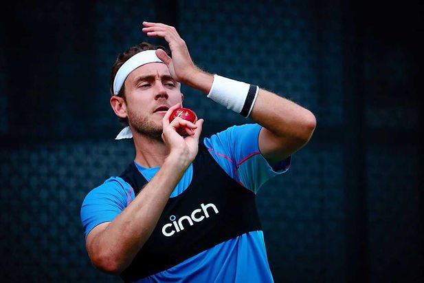 Stuart Broad with the ball during a net practice (©Getty Images)