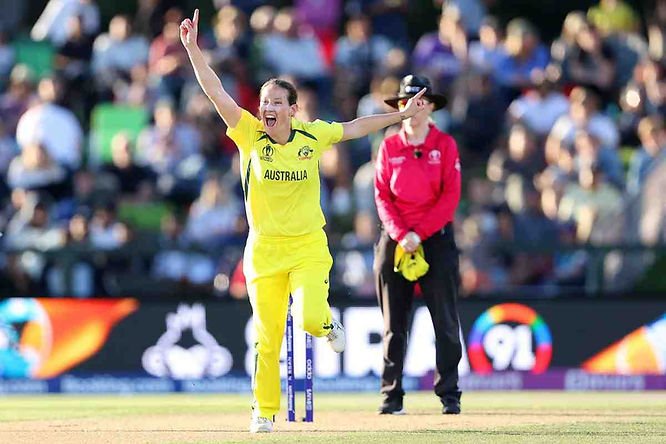 ICC Women's WC 2022 Final, Aus vs Eng, Top Performances_ Megan Schutt took 2-42 and derailed England's chase early on_ Walking Wicket (Images © ICC_Getty)