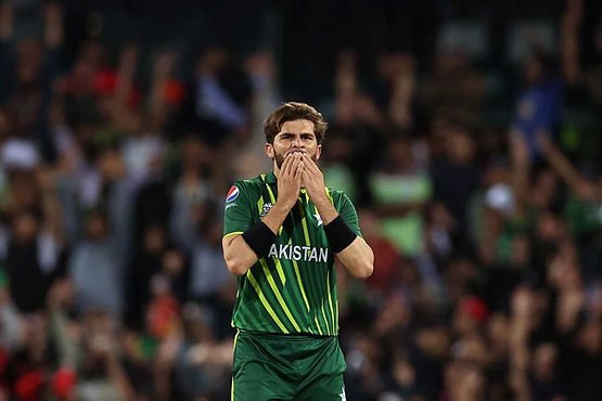 ICC Men's T20 World Cup 2022, Super 12, Group 2, Pakistan vs South Africa_ Shaheen Shah Afridi took 3-14 against South Africa at Sydney; Pakistan beat South Africa_ Walking Wicket (Photo_ ©Getty Images)