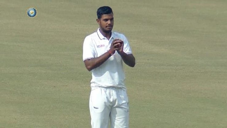 IPL 2022 Auction_ The story behind the lesser-known players Yash Dayal and Abhinav Manohar Sadarangani who became crorepati after auction. (Image ©Hotstar)