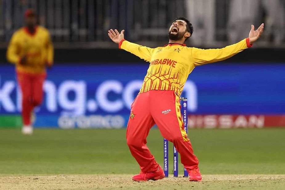 ICC Men's T20 World Cup 2022, Super 12, Group 2, Zimbabwe v Pakistan_ Sikandar Raza's 3-25 helps Zimbabwe beat Pakistan in super 12s game _ Walking Wicket (Photo_ ©Getty Images)