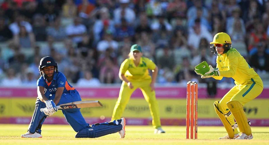 CWG 2022, Gold Medal match, AUS-W vs IND-W_ Harmanpreet Kaur's fifty (65) goes in vain as Australia beat India at CWG 2022 Gold medal match _ Walking Wicket (Source_ ©Getty Images)