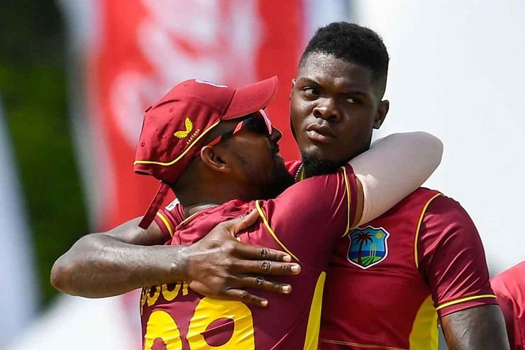 Australia vs West Indies, 1st T20I, Top Performances_ Alzarri Joseph took 2-16 against Australia in 1st T20I; Aus beat WI _ Walking Wicket (Photo_ ©AFP_Getty)